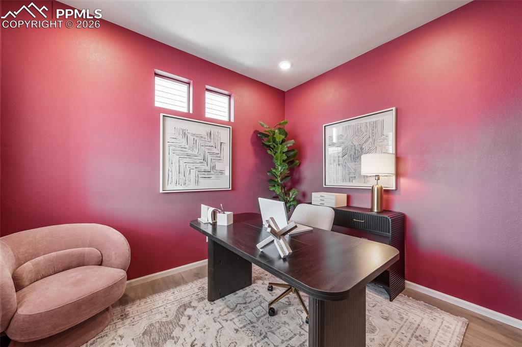 Image 15 of 41: Photos of a model home