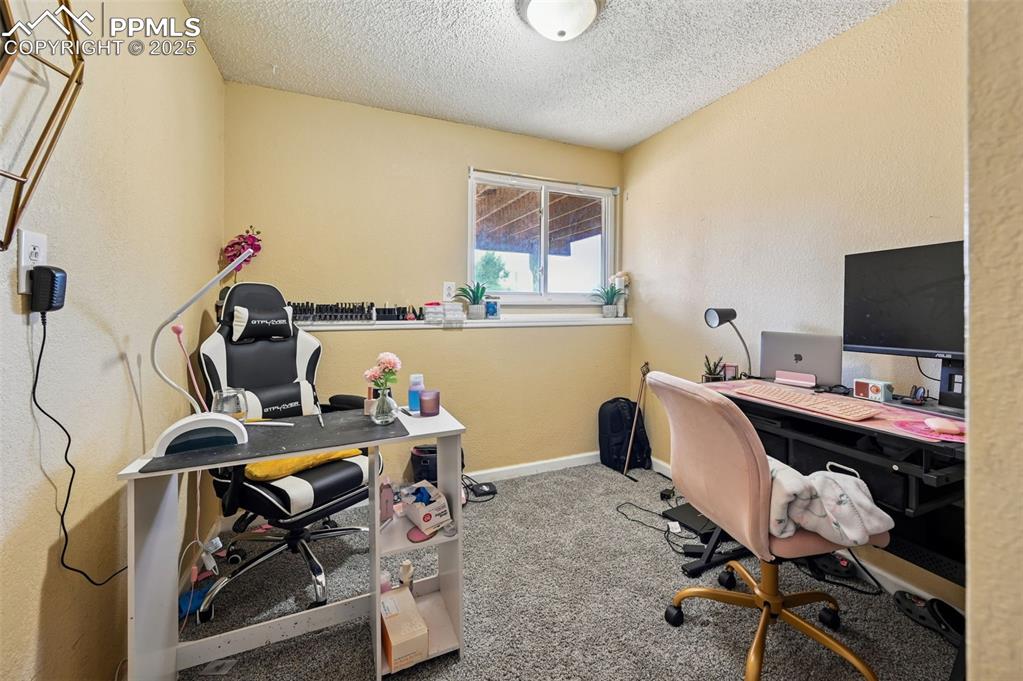 Image 19 of 31: lower level