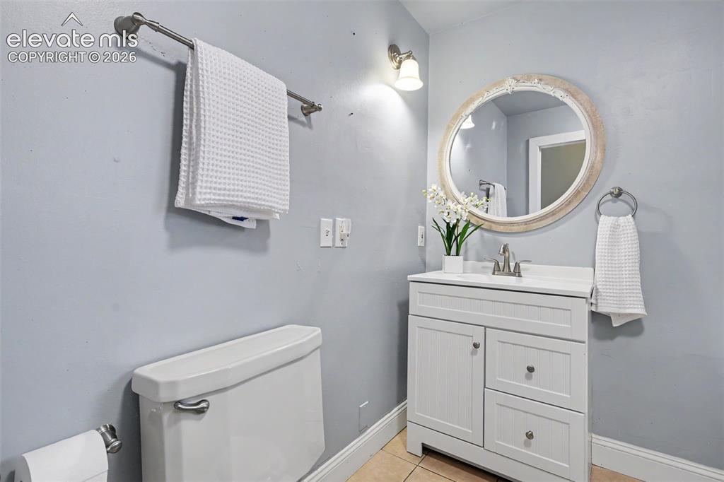 Image 11 of 21: Bathroom