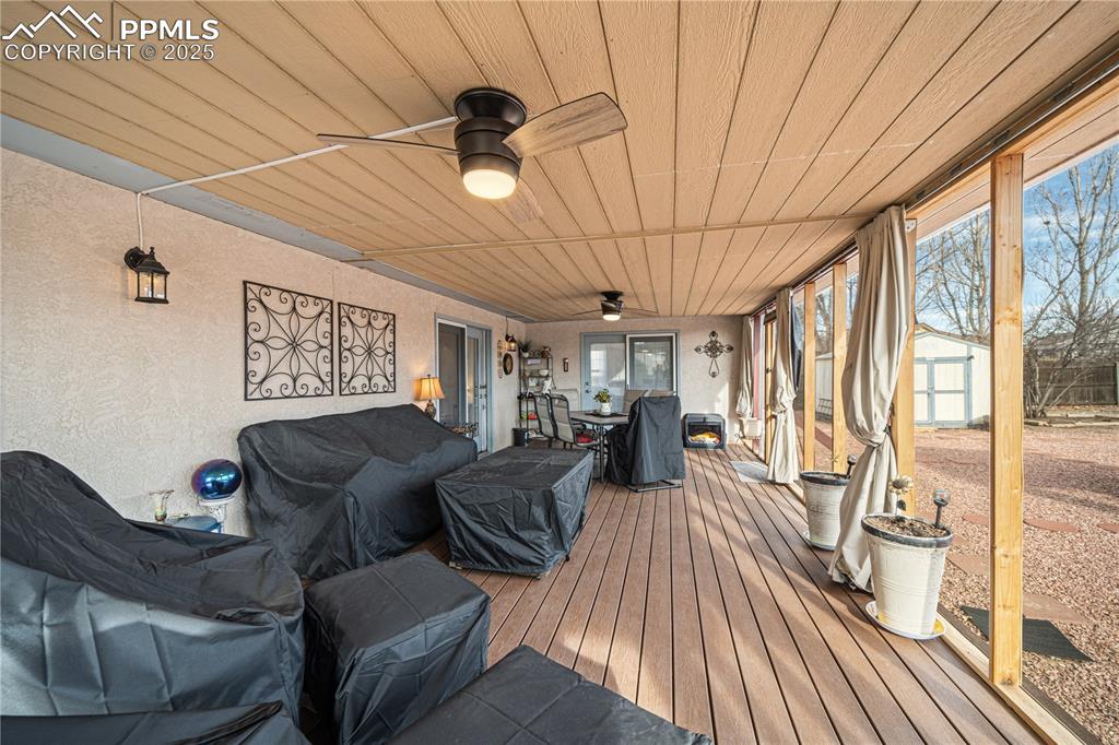 Image 30 of 39: Sun Room