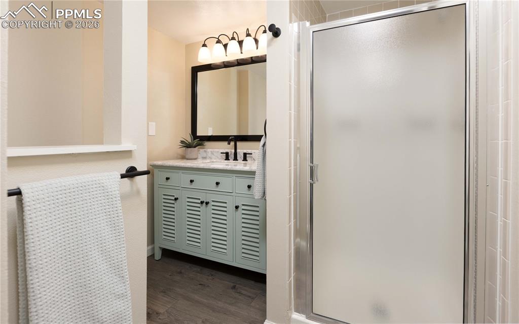 Image 16 of 29: Nicely updated basement bath