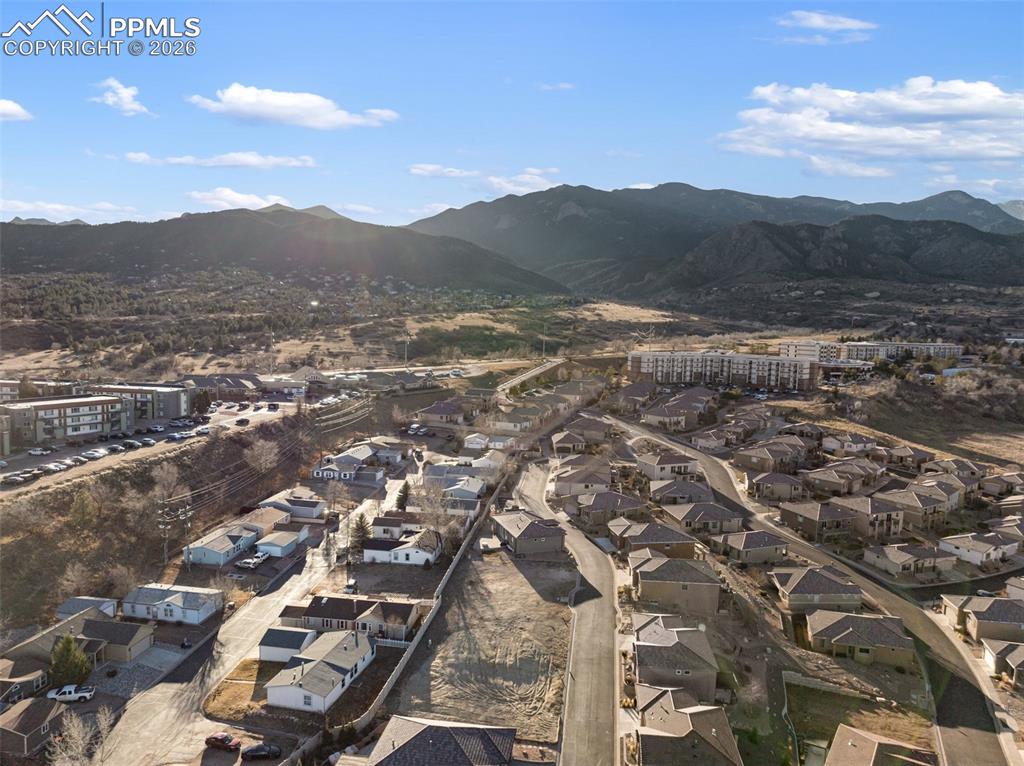 Image 8 of 11: No Description Available