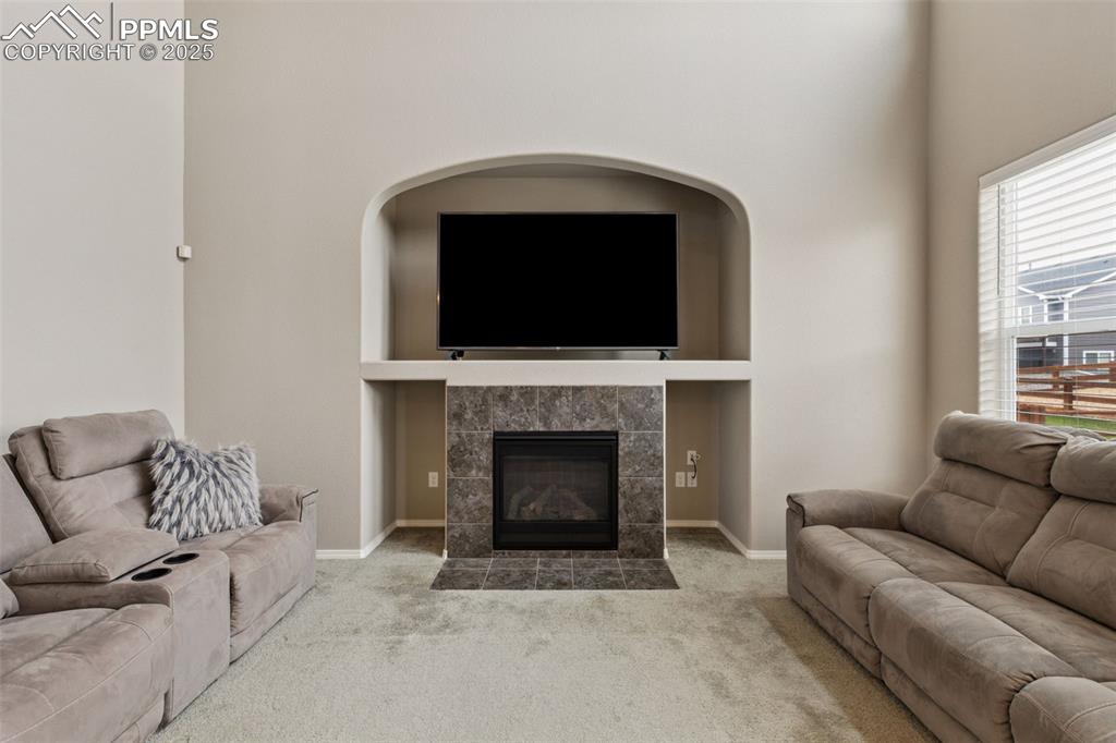 Image 13 of 37: Living Room