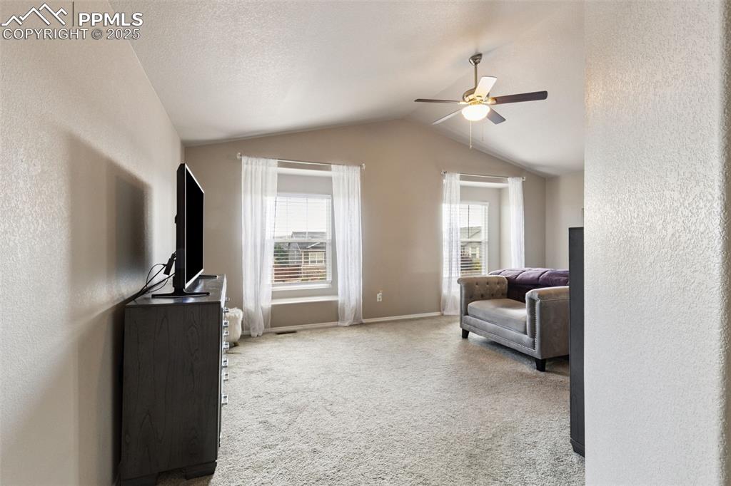 Image 18 of 37: Primary Sitting Room