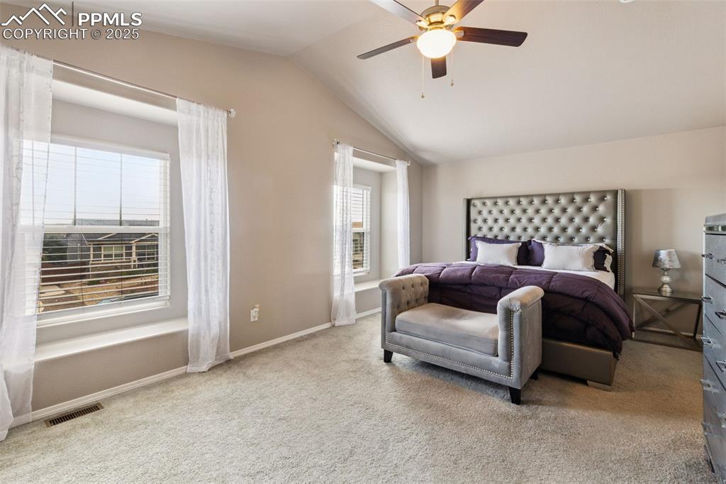 Image 20 of 37: Bedroom