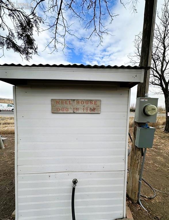 Image 18 of 18: Other