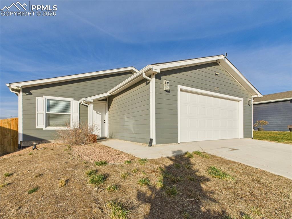 Image 4 of 35: Front of Structure