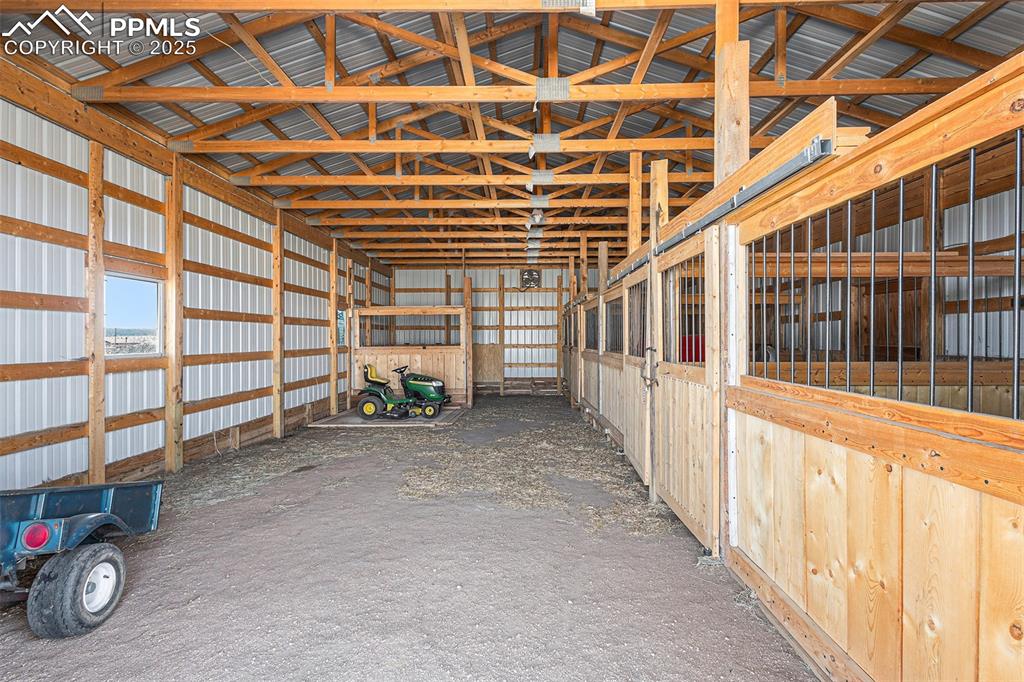 Image 25 of 28: Stable