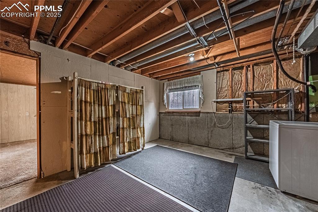 Image 30 of 44: Basement