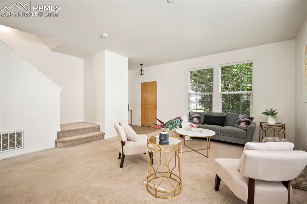 Image 5 of 24: Living Room