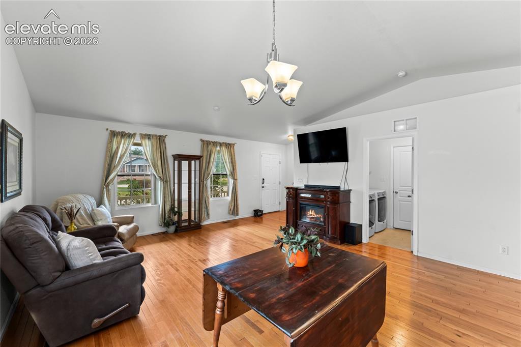 Image 6 of 25: Living Room