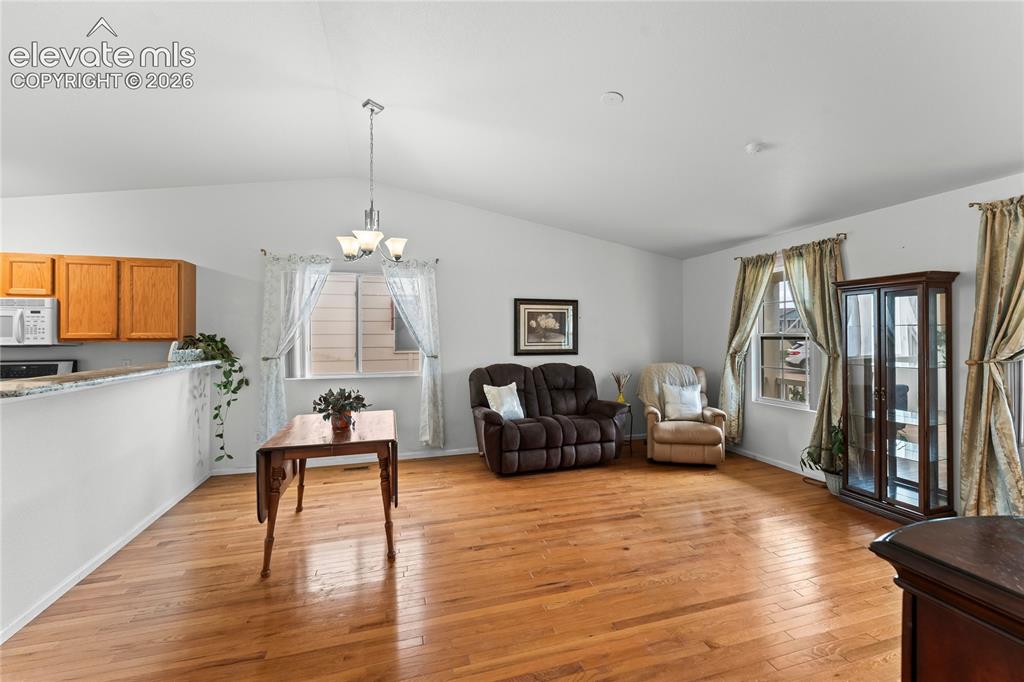 Image 8 of 25: Living Room
