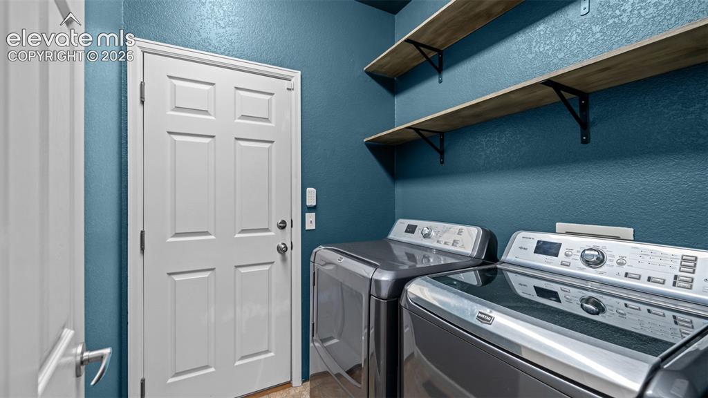 Image 15 of 37: Laundry