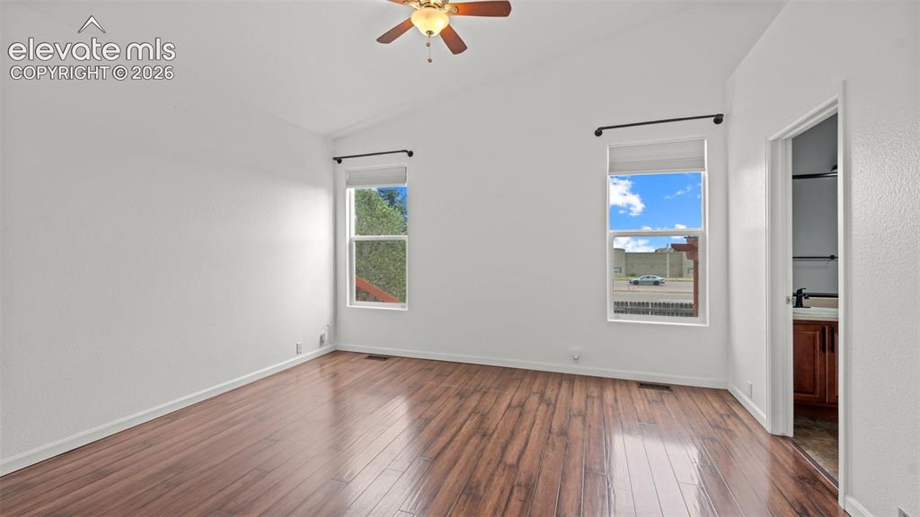 Image 4 of 37: Master Bedroom
