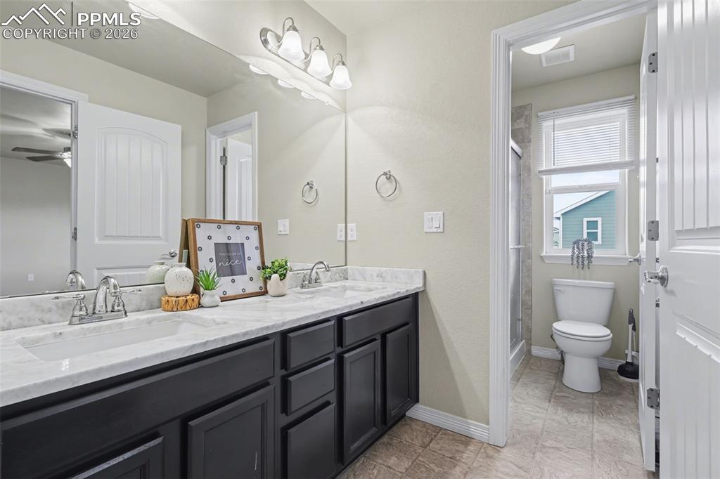 Image 17 of 31: Primary ensuite.