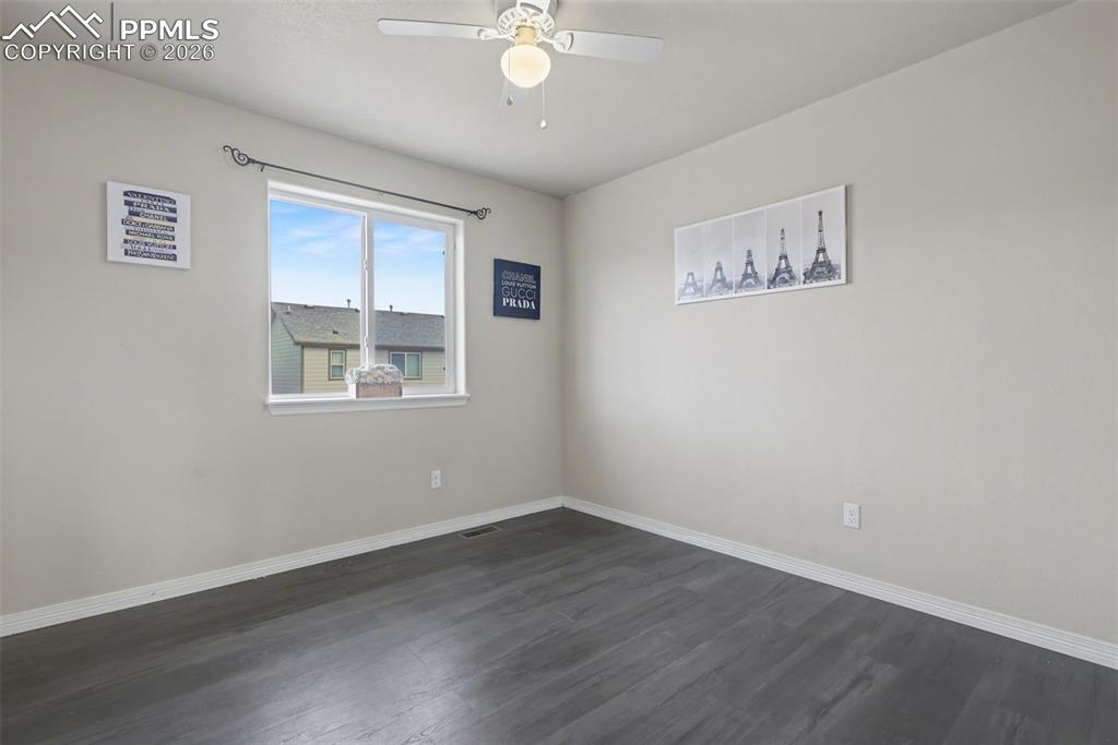 Image 21 of 31: Bedroom #2