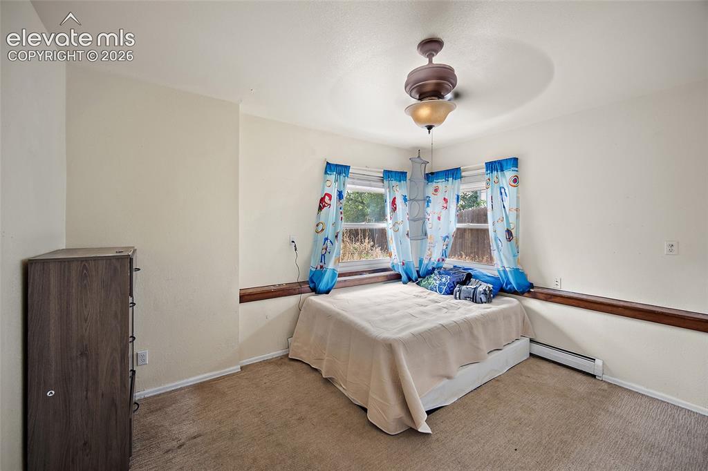 Image 11 of 28: Bedroom