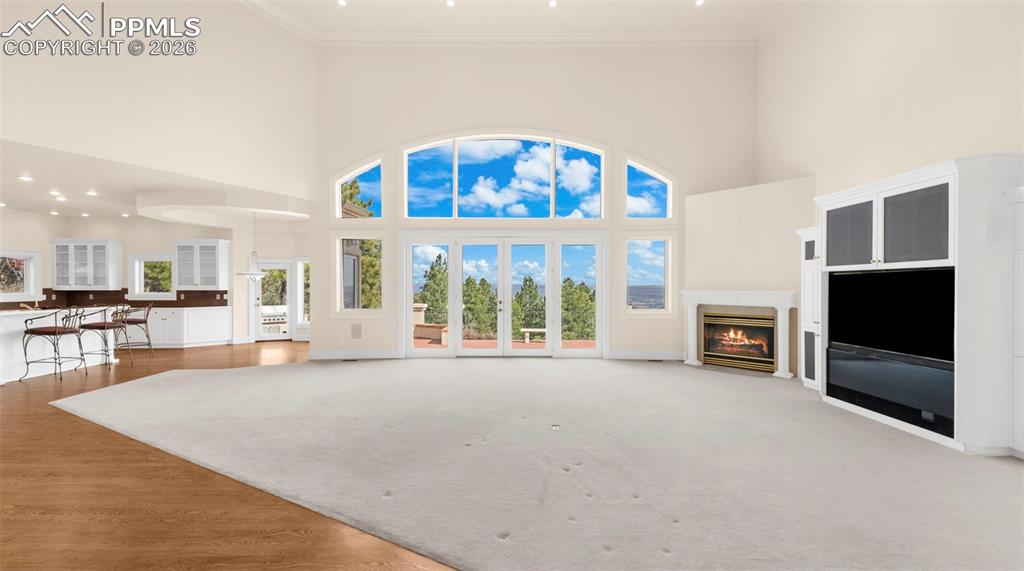 Image 12 of 49: Living Room