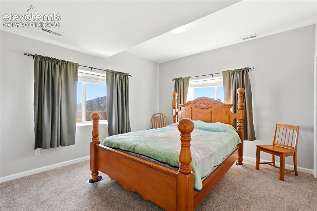 Image 31 of 48: Basement bedroom (#3)