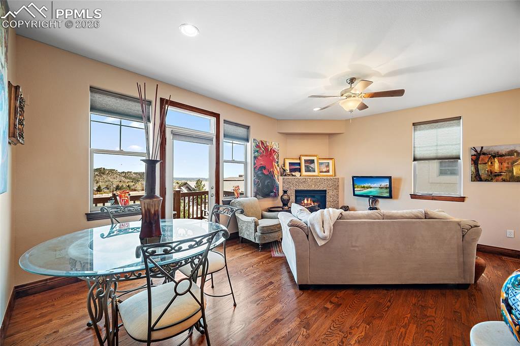 Image 11 of 42: Living Room