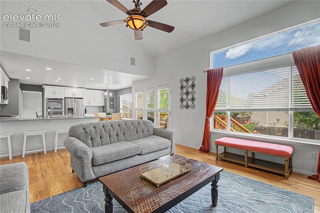 Image 12 of 50: Family Room