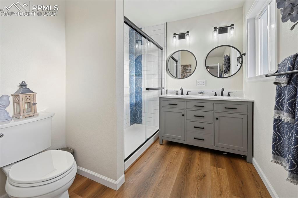 Image 21 of 50: Master Bathroom