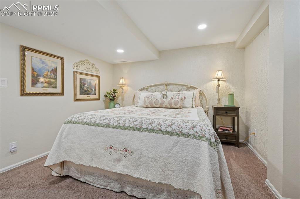 Image 33 of 50: Basement