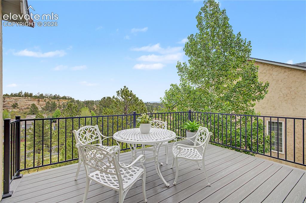 Image 17 of 42: Deck