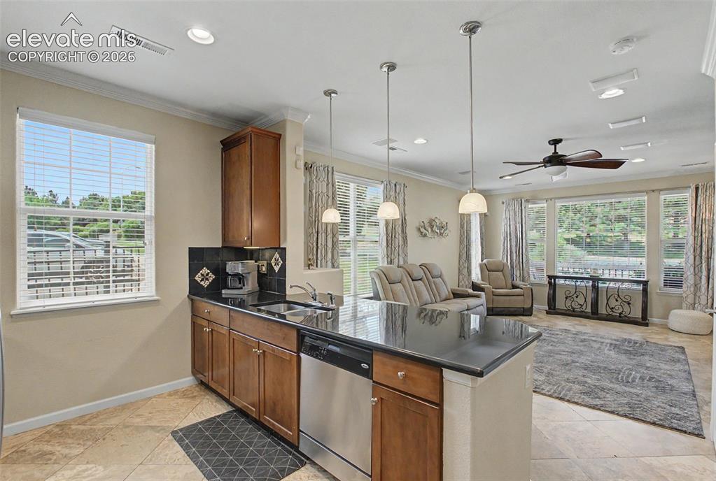 Image 10 of 34: Kitchen