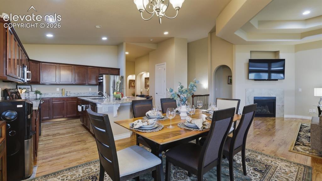 Image 4 of 50: Open floor plan, great for entertaining family and friends.