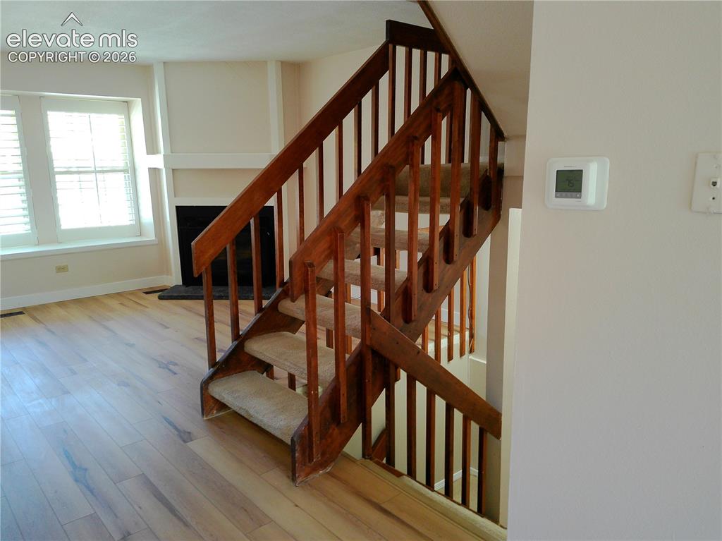 Image 16 of 38: Living Room