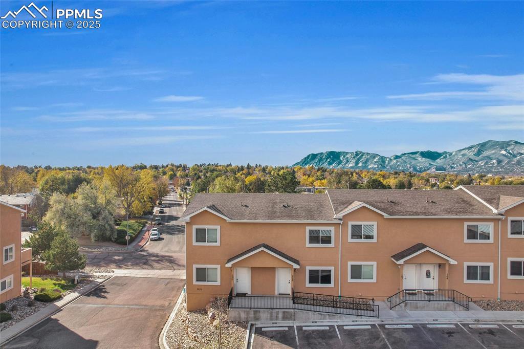 Image 36 of 40: Front of Structure