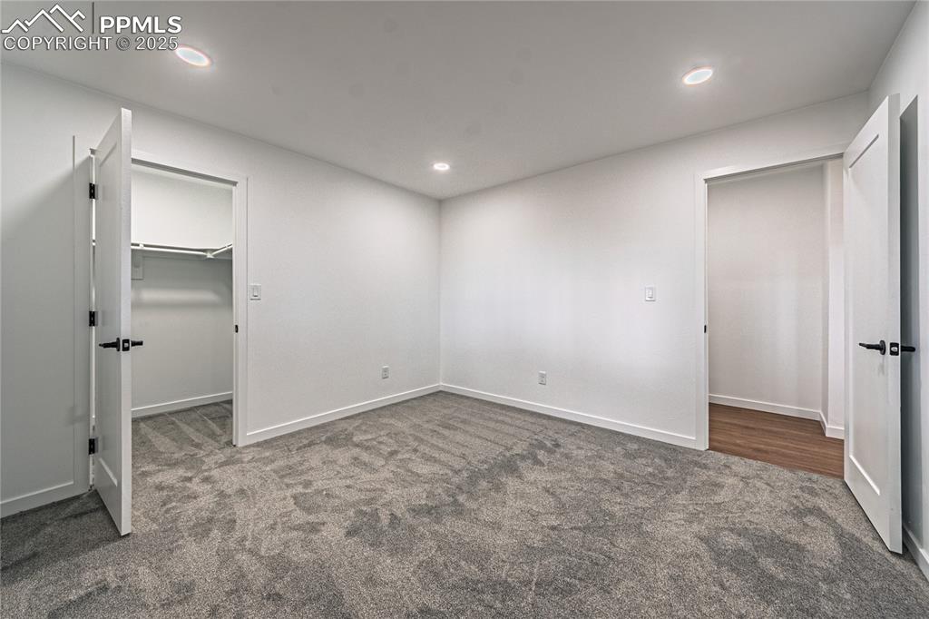 Image 19 of 38: Bedroom