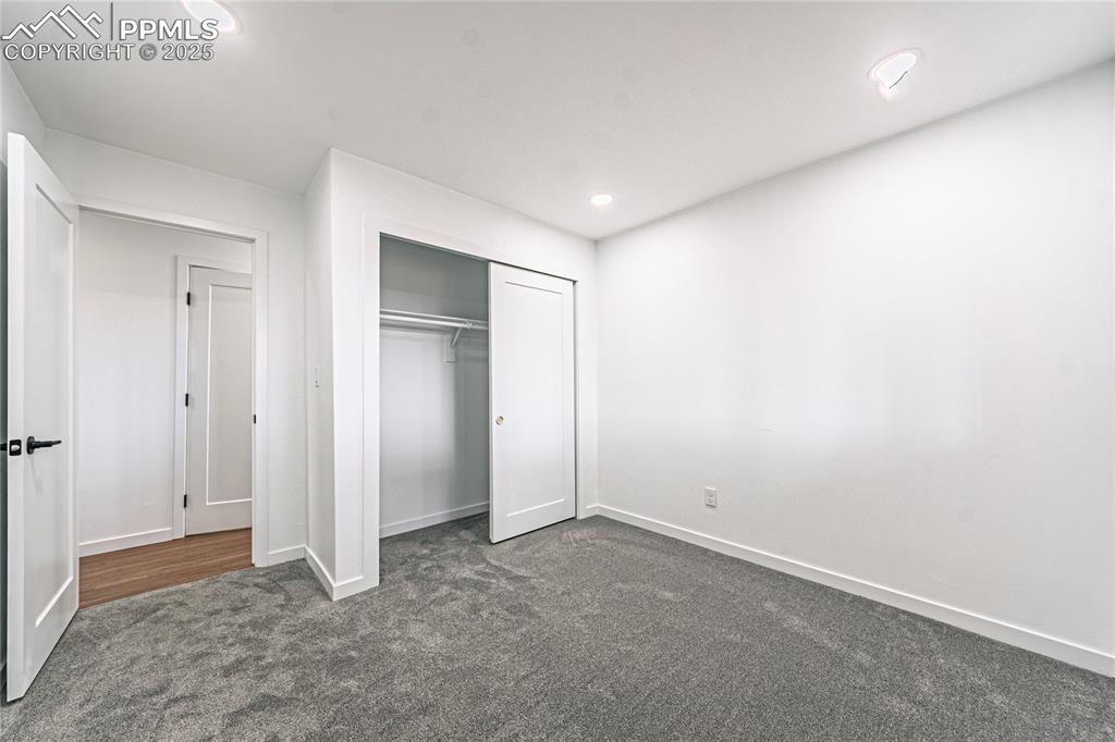 Image 23 of 38: Bedroom