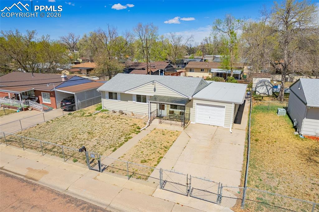 Image 22 of 35: Front of Structure