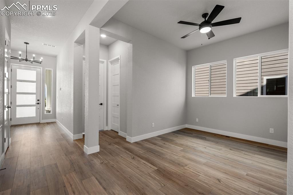 Image 3 of 34: Entry