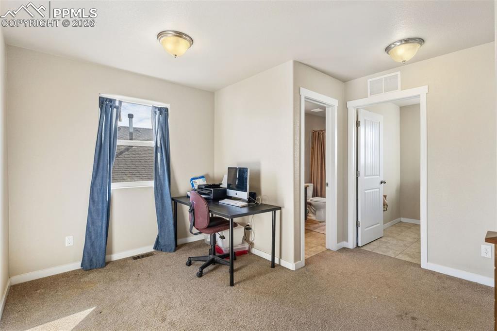 Image 11 of 34: Office