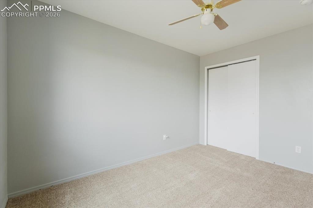 Image 20 of 46: Bedroom