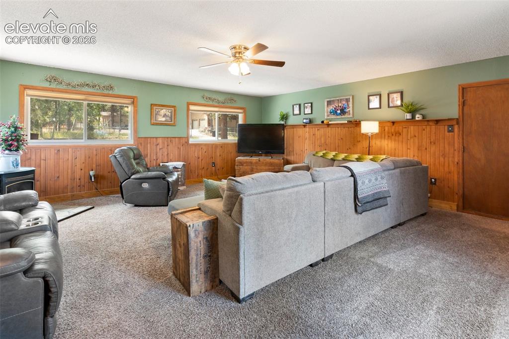Image 16 of 49: Living Room