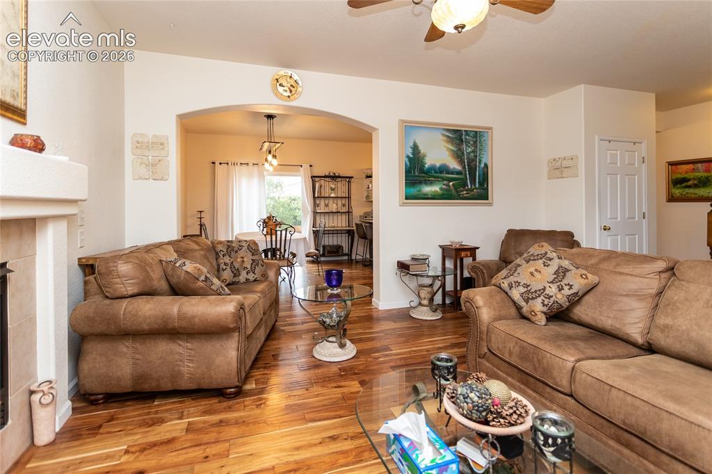 Image 9 of 44: The lovely archway makes entertaining a breeze!