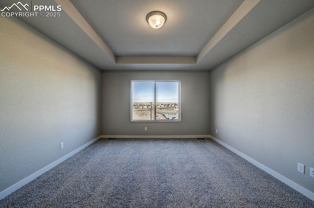 Image 23 of 45: Master Bedroom