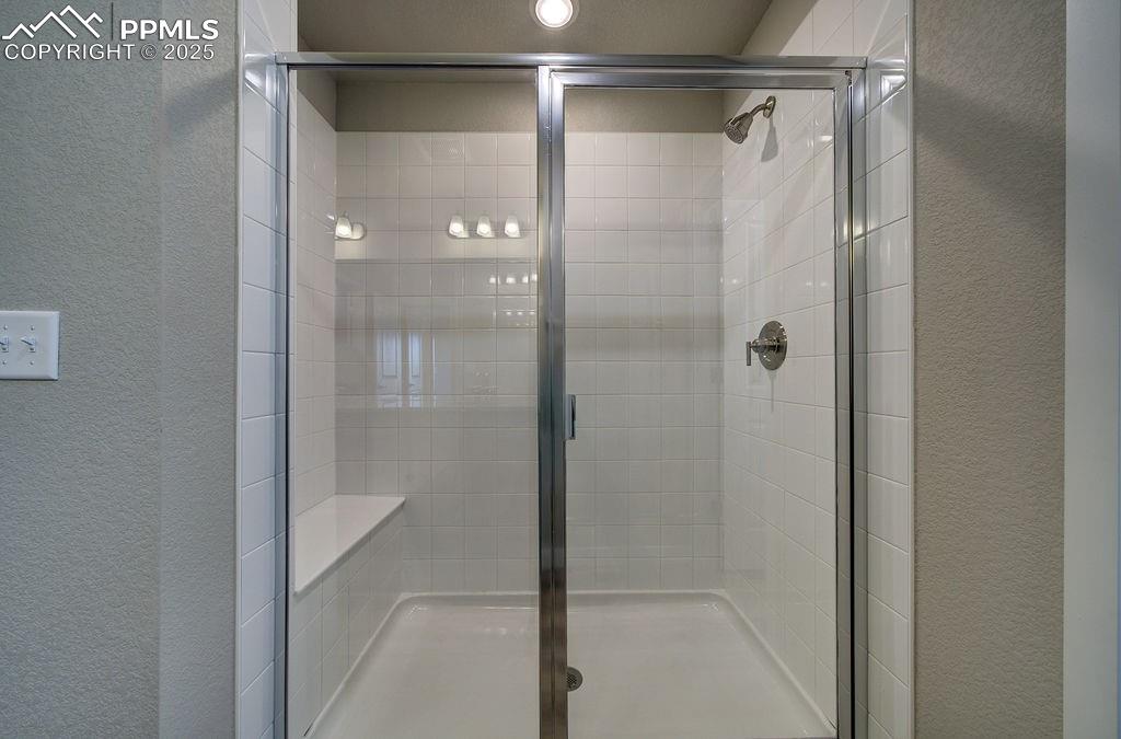 Image 27 of 45: Master Bathroom