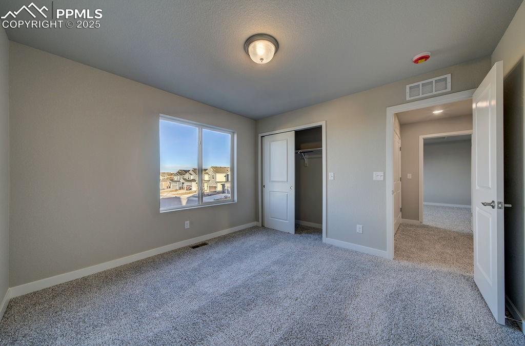 Image 41 of 45: Bedroom