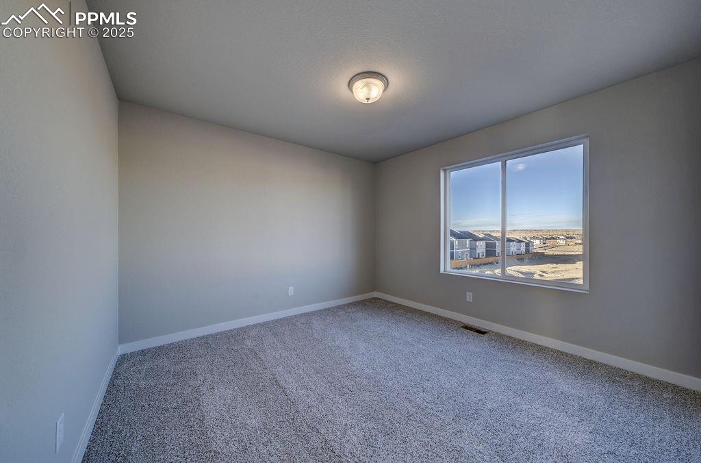 Image 42 of 45: Bedroom