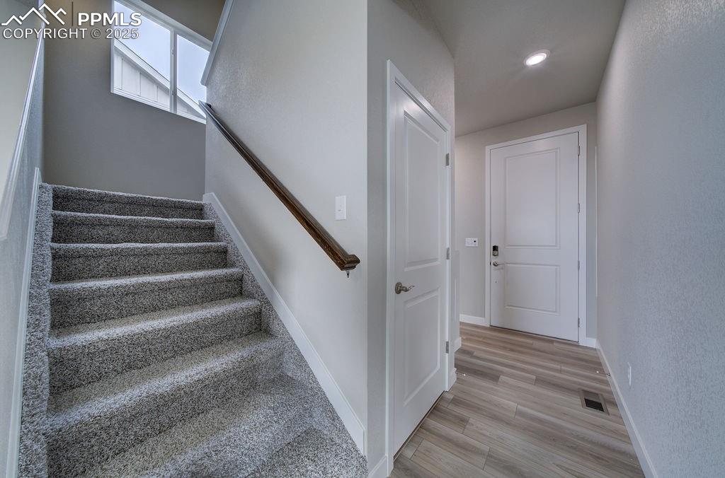 Image 5 of 45: Entry