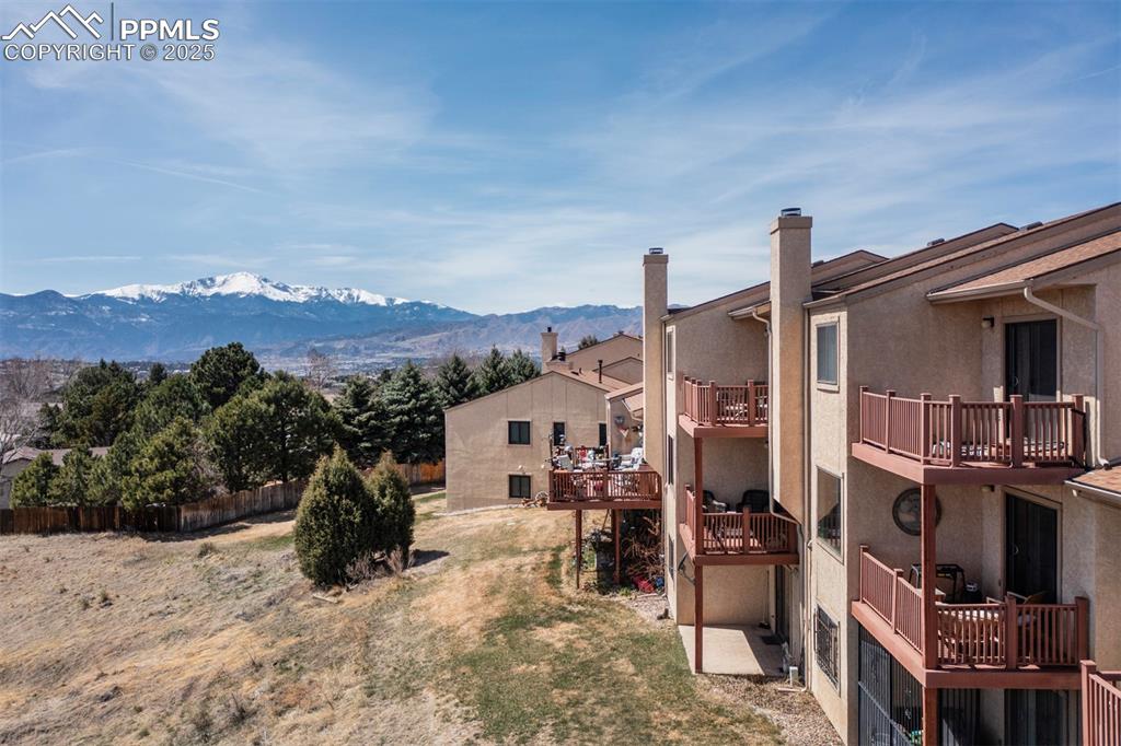 Image 42 of 44: Side aerial  View of mountain background