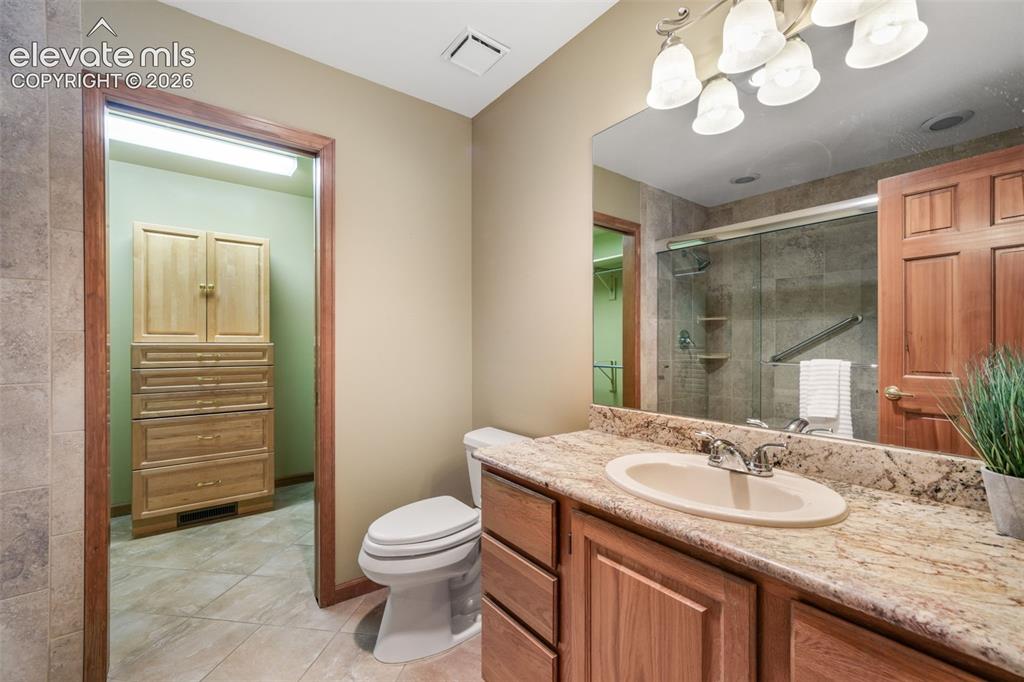 Image 28 of 49: Master Bathroom