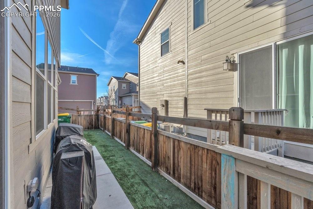 Image 22 of 42: Patio