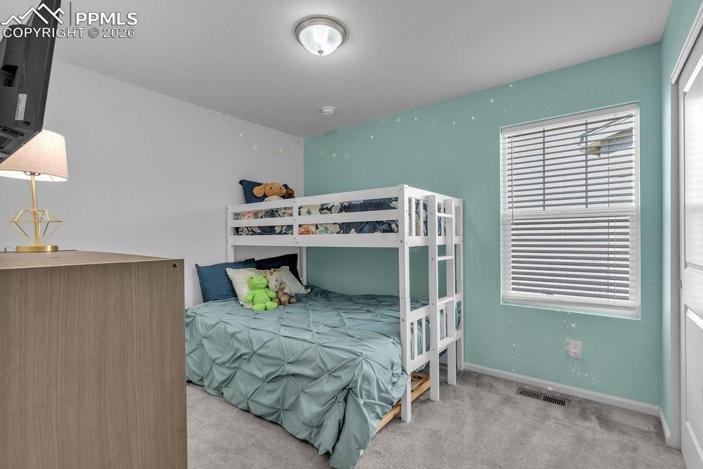 Image 29 of 42: Bedroom