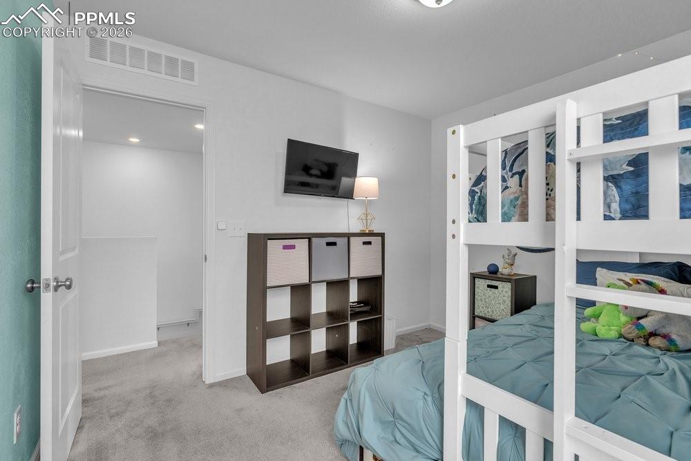 Image 30 of 42: Bedroom